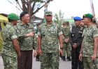 Wapang TNI Dampingi Menhan RI Kunjungi Yonif TP 821/Satria Bupolo di Pulau Buru