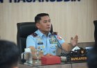 Danlanud Sultan Hasanuddin Pimpin Rapat Staf