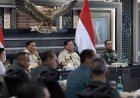 Presiden RI, Menhan RI dan Panglima TNI Rapat Evaluasi Percepatan Pembangunan KDKMP