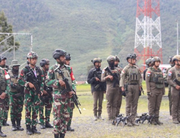 TNI–Polri Gelar Patroli Gabungan Perketat Keamanan Puncak Jaya