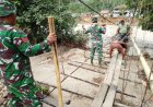 TNI Bersama Warga Perbaiki Jembatan untuk Buka Akses Antar Desa di Aceh Tenggara