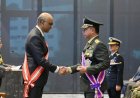 Panglima TNI Terima Penganugerahan Distinguished Service Order (DSO) dari Presiden Singapura