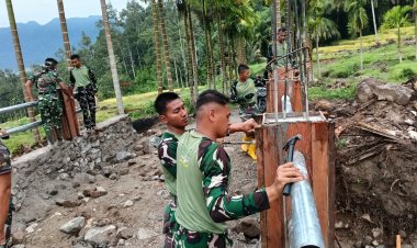 TNI AD Bangun Jembatan Aramco di Agam, Akses Warga Nagari Bayua Kembali Terbuka