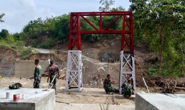 TNI AD Kebut Pembangunan Jembatan Gantung Kalaili, Progres 48 Persen