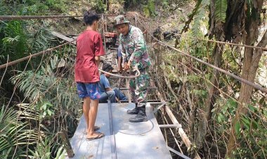 TNI AD Rampungkan Rehab Jembatan Gantung Halimbe, Akses Warga Labura Kembali Lancar