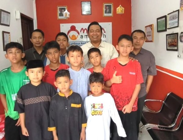 BRI BO Gatot Subroto Salurkan Jumat Berkah ke Panti Asuhan Yatim dan Dhuafa Mizan Amanah